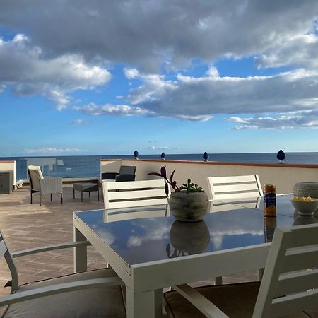 Beach Penthouse Marisol 2Floors, Central Letojanni Exteriér fotografie